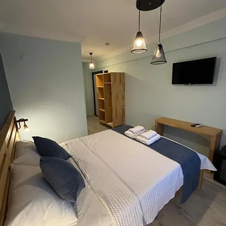 מלון Goekceada Helios *