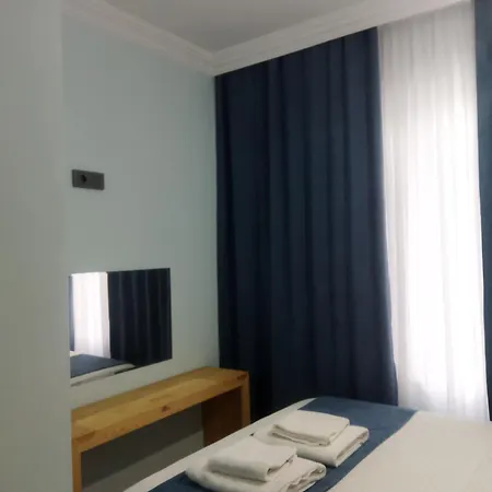 Goekceada Helios מלון *