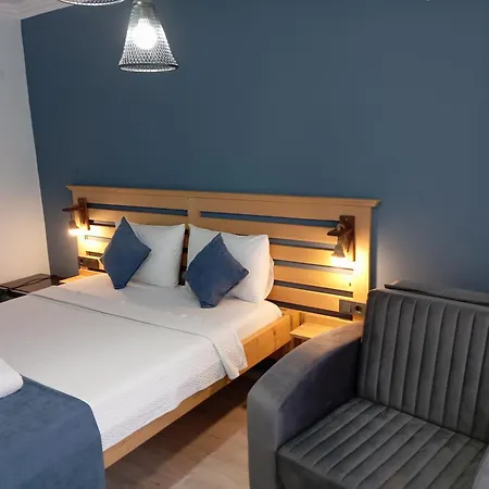 Goekceada Helios מלון İmroz